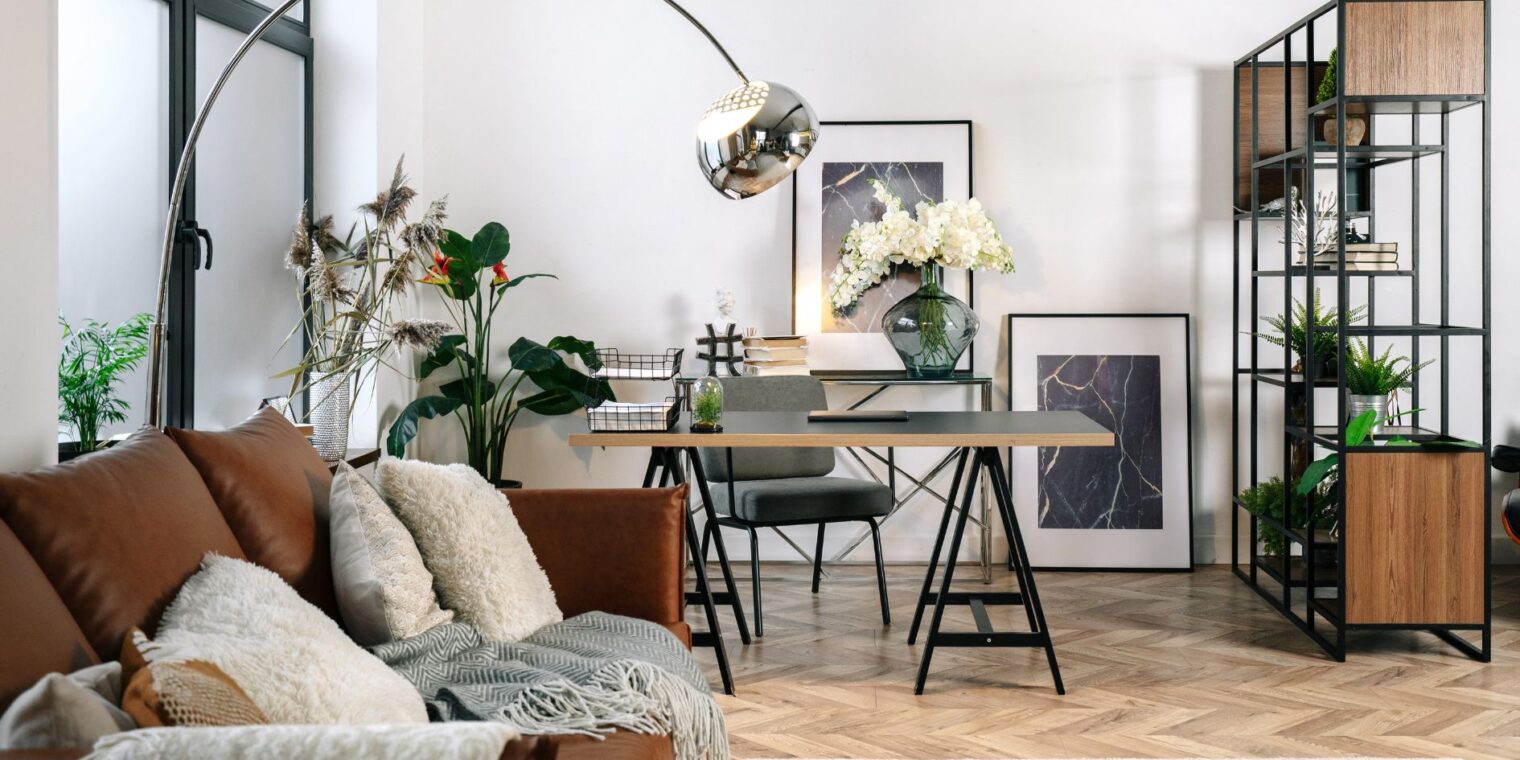 How Should Interior Designers Respond to Mistakes?